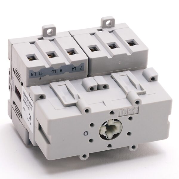 Allen Bradley 3 Pole Front Switch Disconnector - 32A Maximum Current, 7.5kW Power Rating, IP20